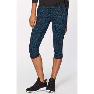 LULULEMON Blue and Black Train Times Crop 17” Leggings
